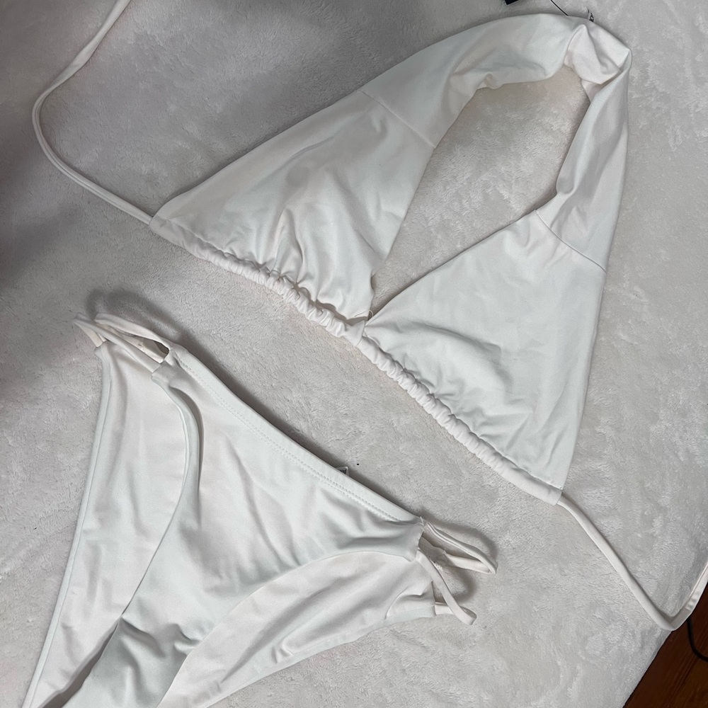 Fashion Nova white swim set!